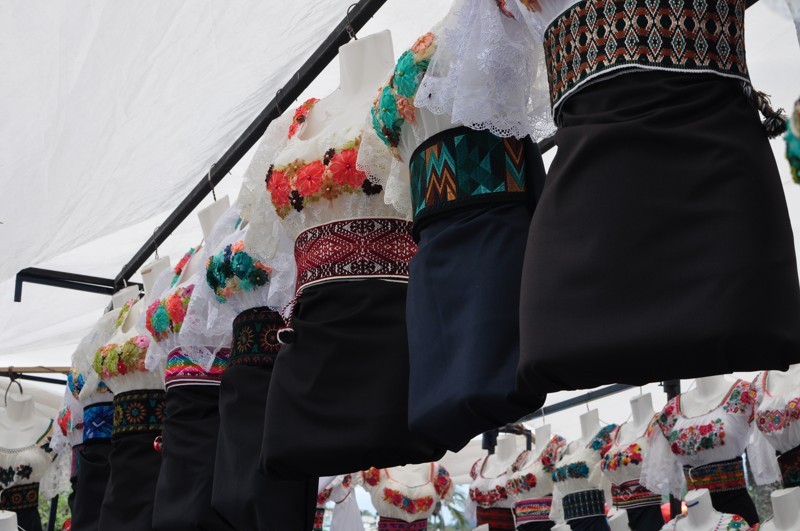 Tradiční indiánský kroj - Otavalo